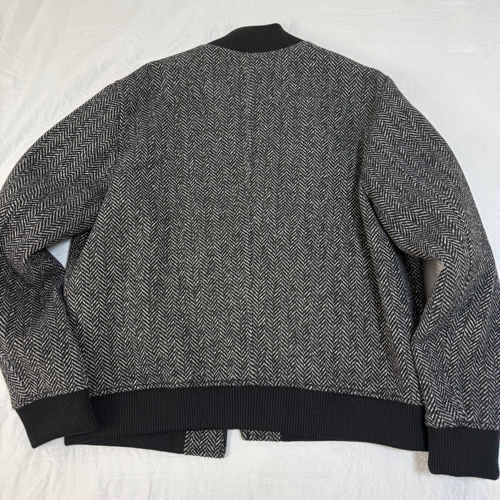 New Express Jacket - Picture 3 of 3